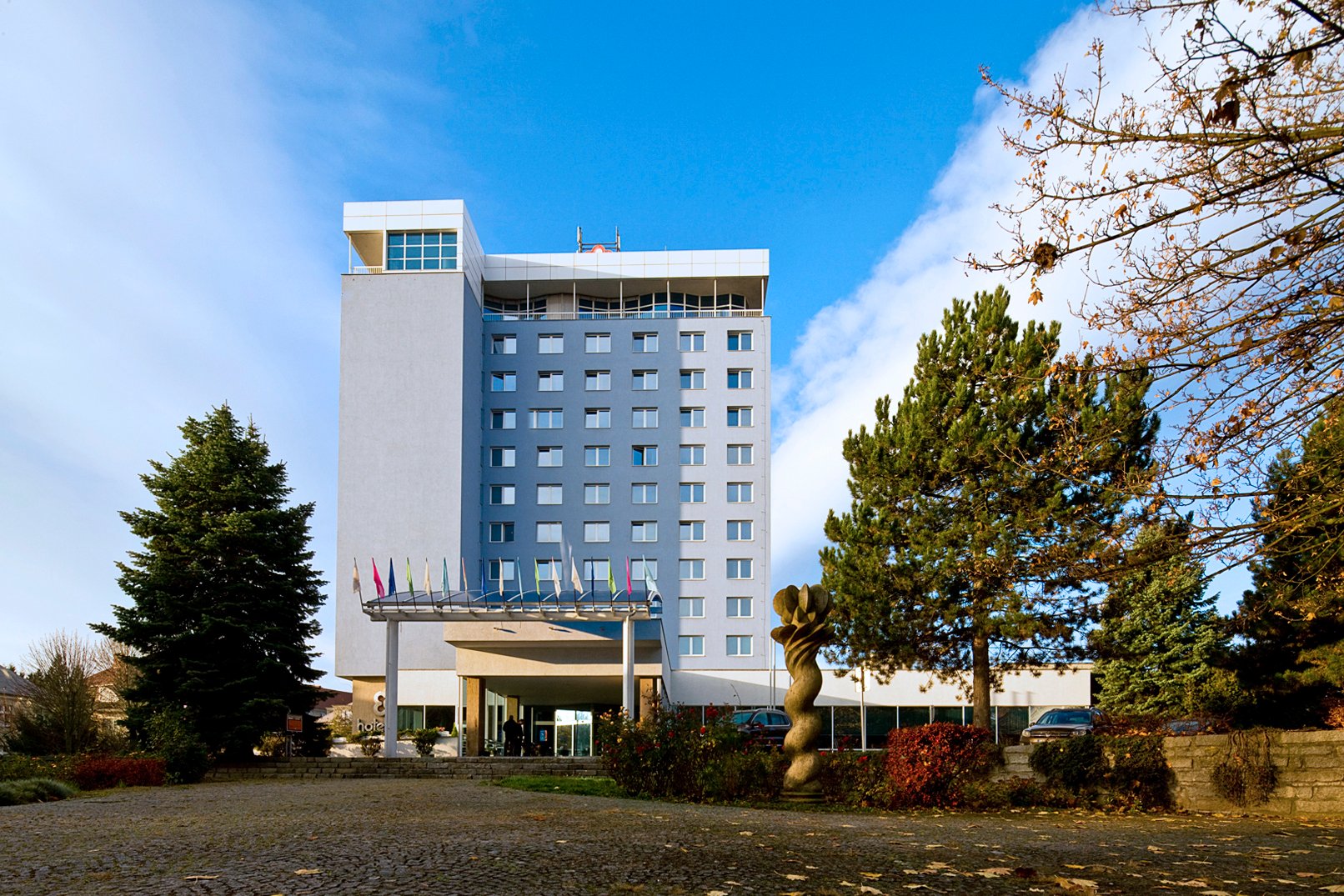 Balneocentrum Flora – Hotel Flora